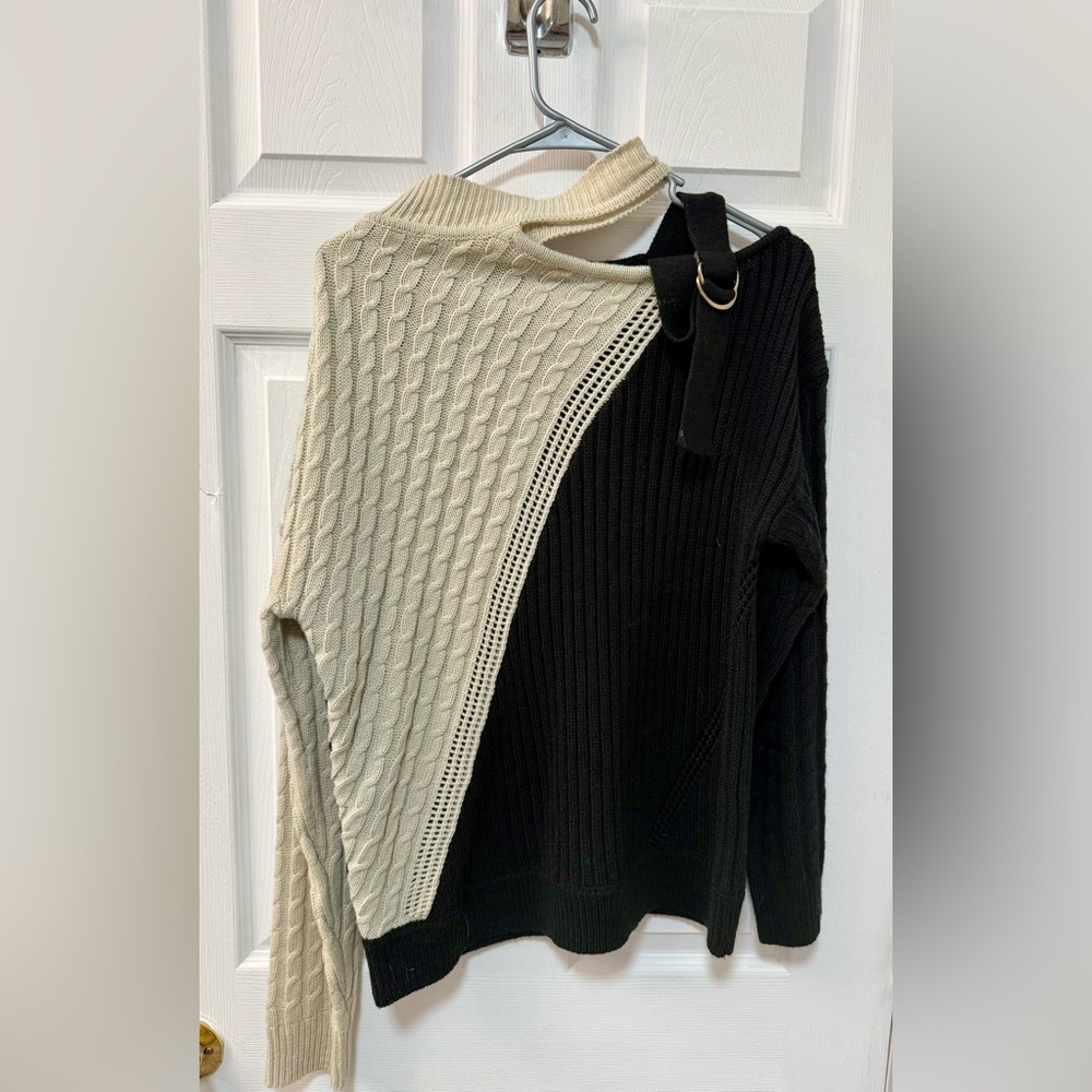 Colorblock Off-the-Shoulder Sweater with Buckle Strap - Black & Cream
